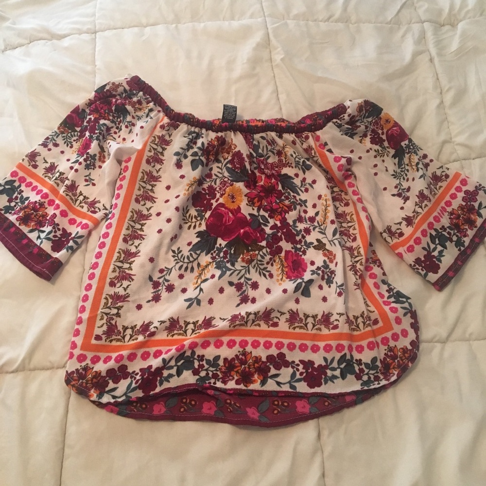 Super cute blouse